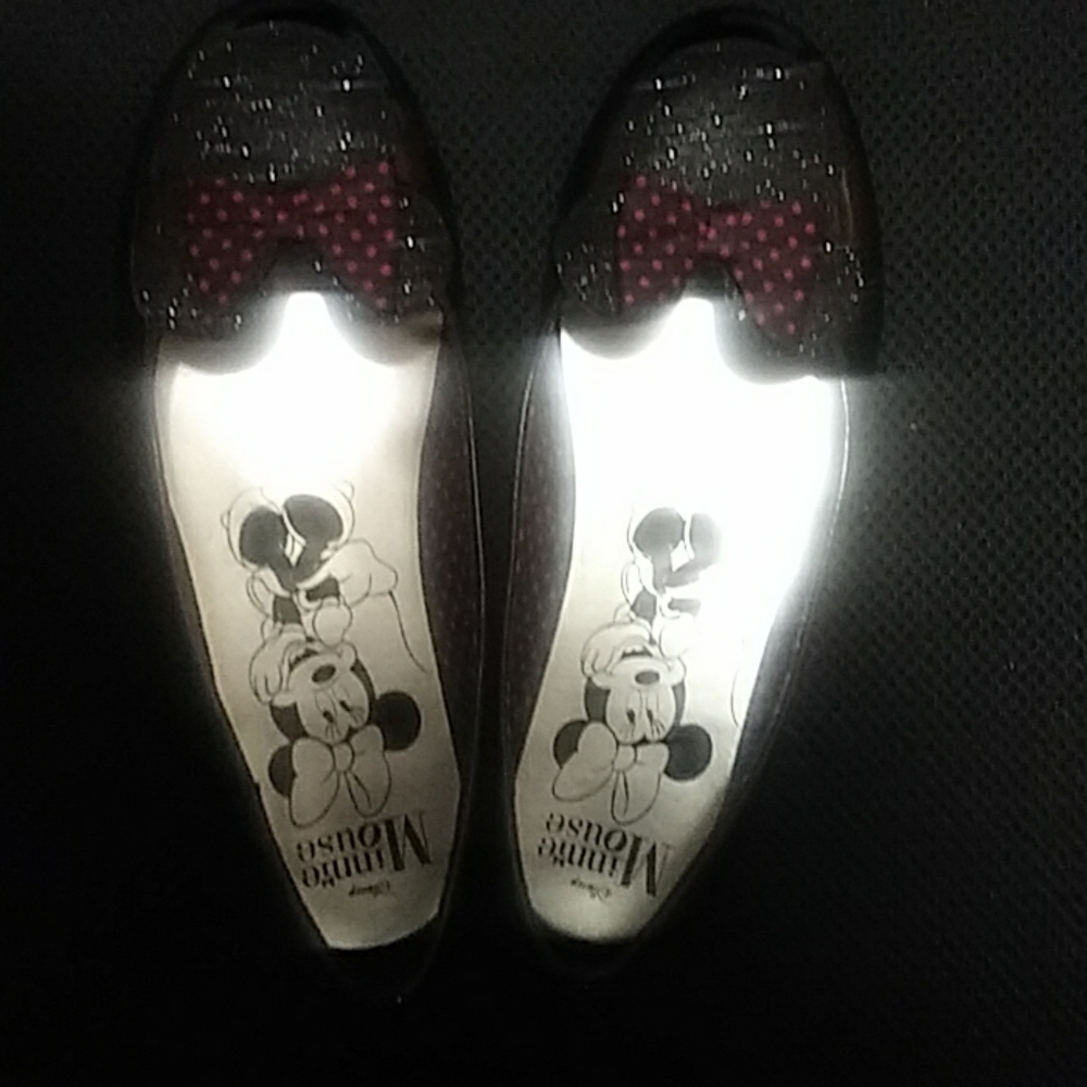 Disney Minnie Mouse black flats